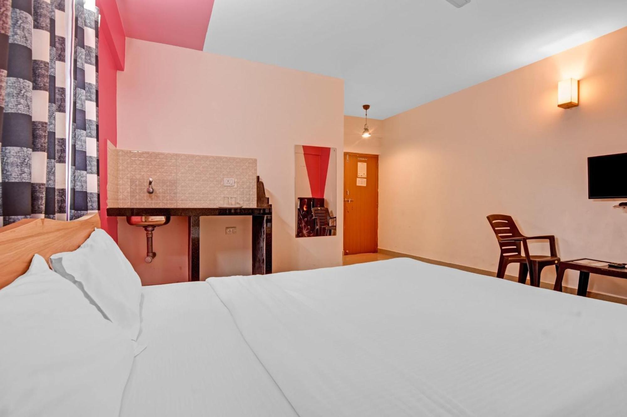 Hotel O Nanhe Guest House Parra エクステリア 写真